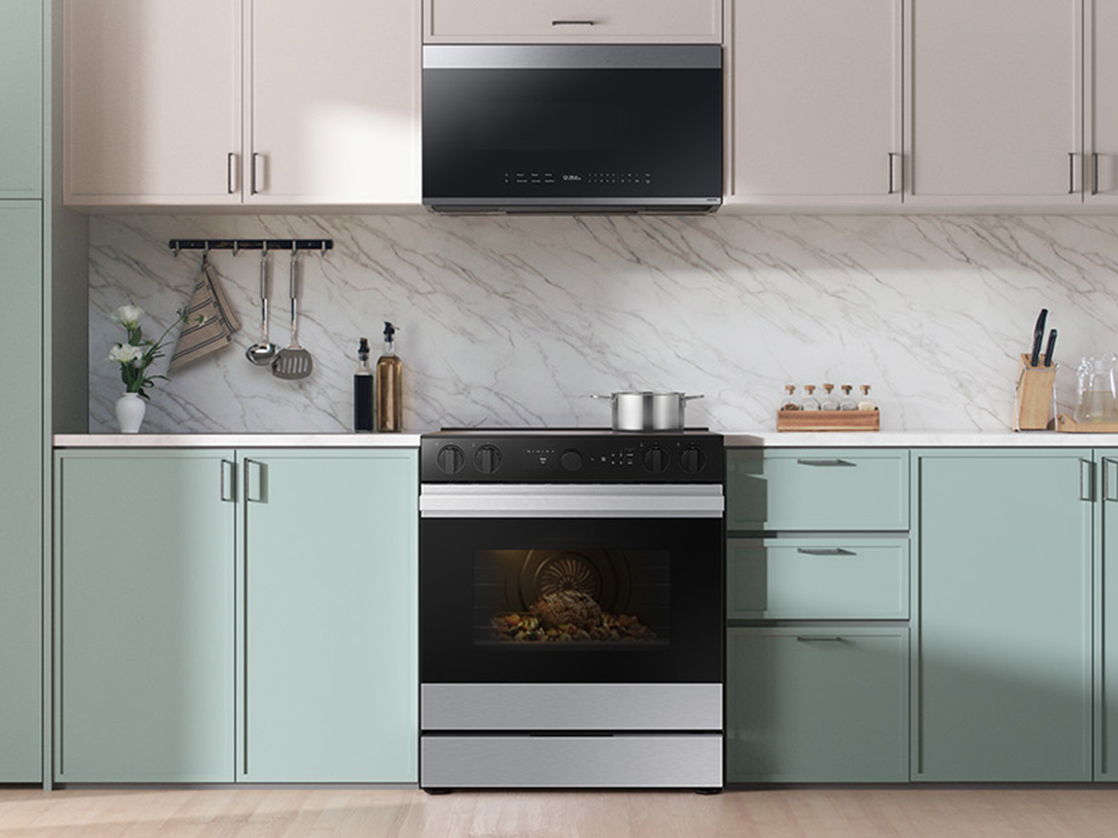 Thumbnail image of Bespoke 6.3 cu. ft. Smart Slide-In Electric Range with Smart Oven Camera & Illuminated Precision Knobs in Stainless Steel